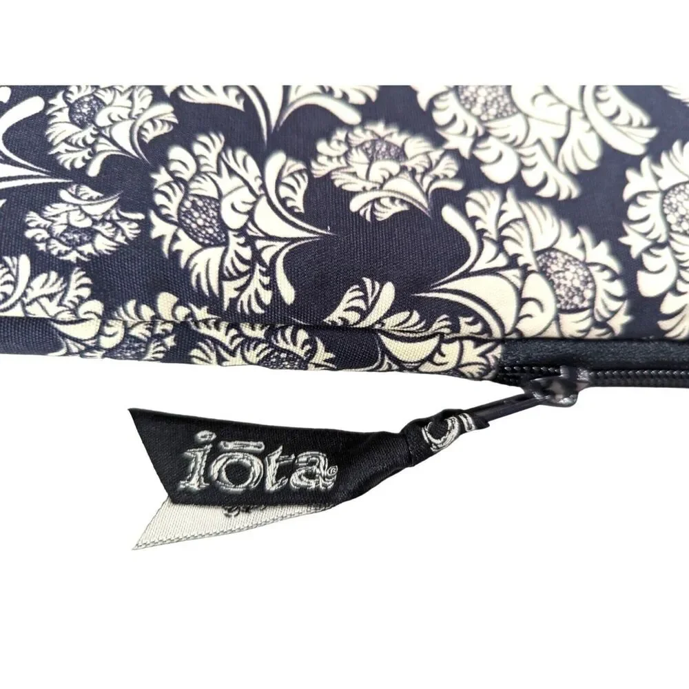 Iota Chic Daphne Padded iPad Case White Floral Navy Zipper Pocket 9.75 x 7.75